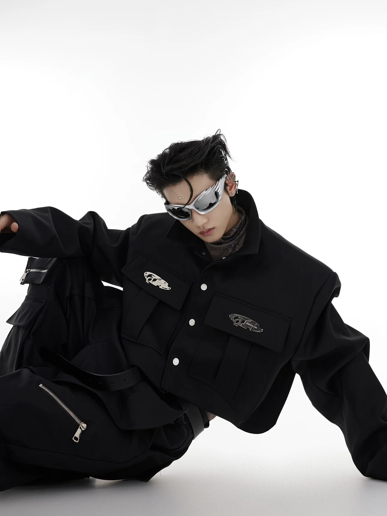 

Metallic ort Jaet with oulder Pads Large ket Patchwork Design Casual Loose Fit Youth Faion Cotton Youth Jaet