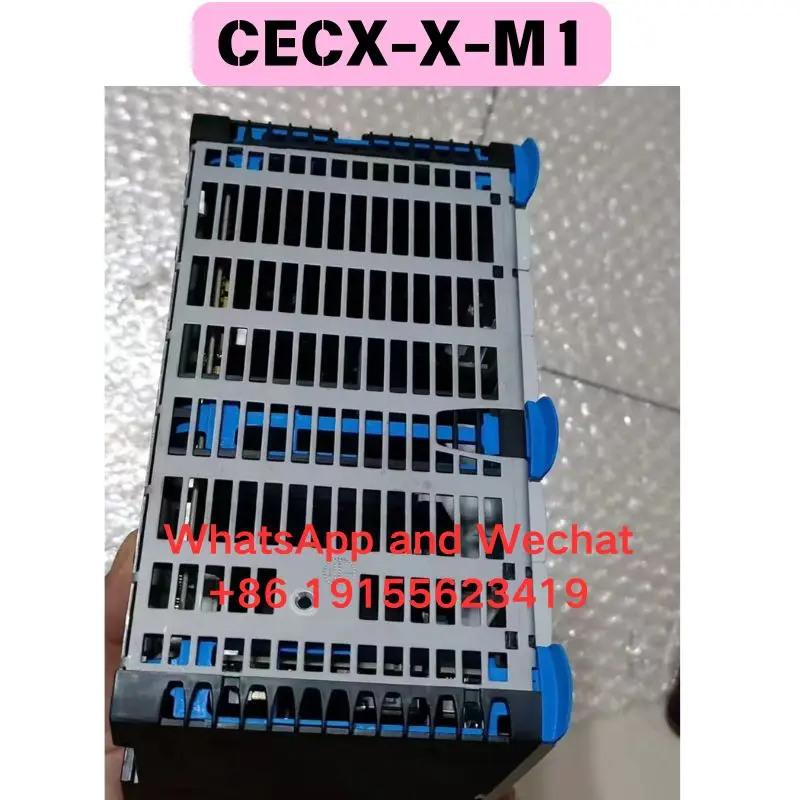 وحدة تحكم CECX-X-M1 مستعملة اختبار وظيفي موافق التسليم السريع