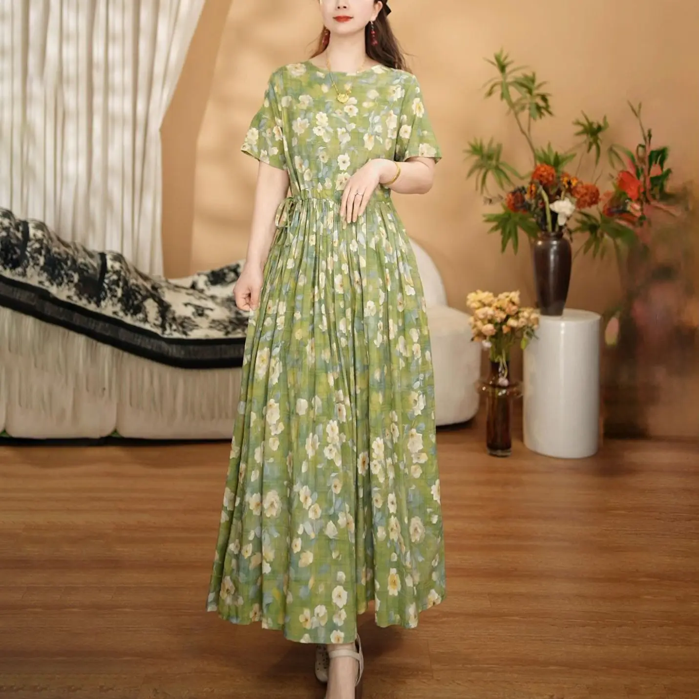 

Floral cotton and linen retro dress, summer new literary temperament, printed lace-up waist loose and thin long skirt