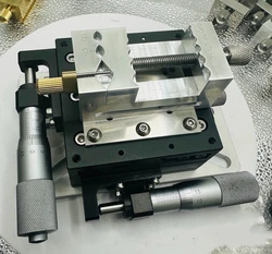 Small Slide table High precision aluminium alloy pliers Watch repair There is also an adapter plate at the bottom