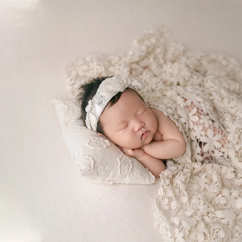2025 Summer Newborn Photography White Lace Theme Bow Hairband Doll Accessories Newborn Photography Memorial Artistic Photo Props