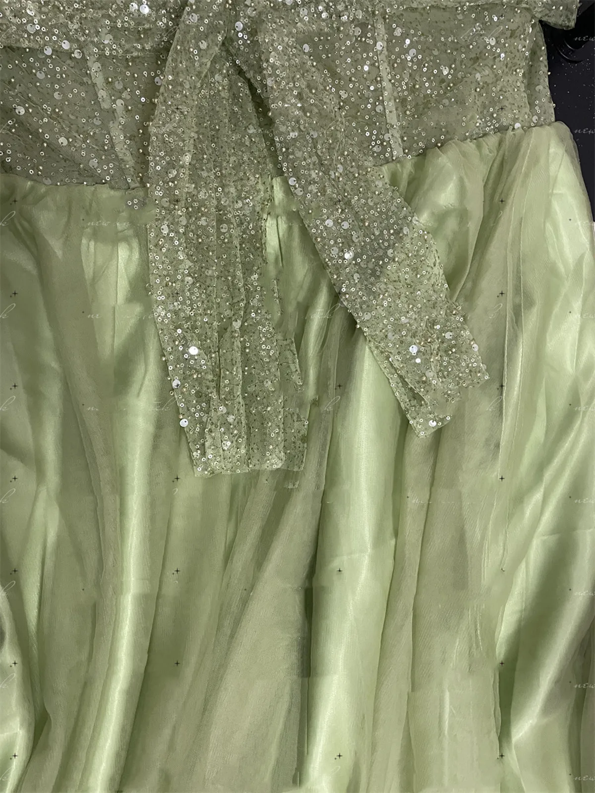 Princess Green A-line Vestidos De Fiesta Elegant Off The Shoulder Evening Dress Manual Sequins Chest Design Prom Dresses