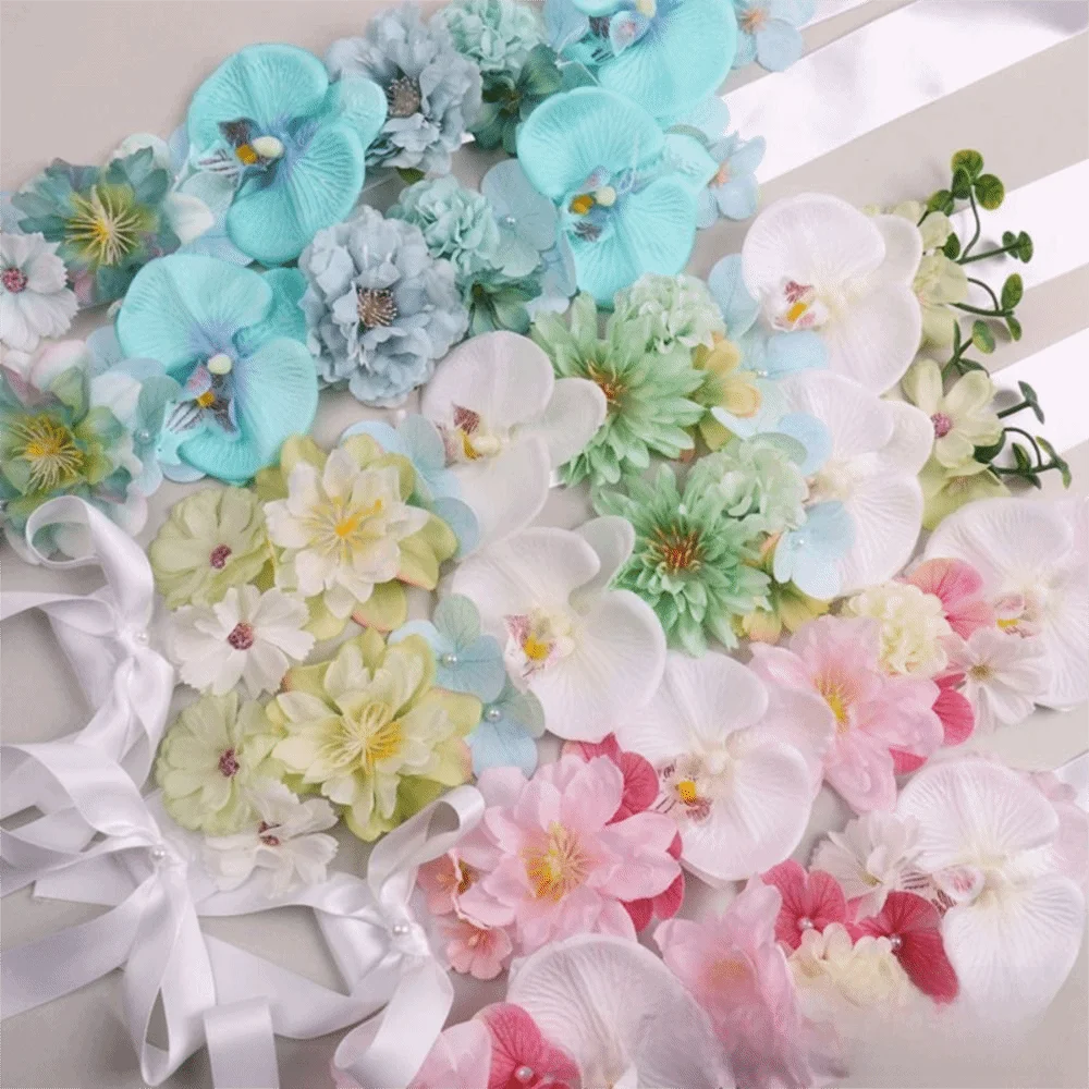 Hochzeits-Blumendekorations-Satin-Blumenschal mit gemischten Blüten, elegantes Ornament, künstliche Blumen, handgefertigter simulierter Blumenschal – Detail 7