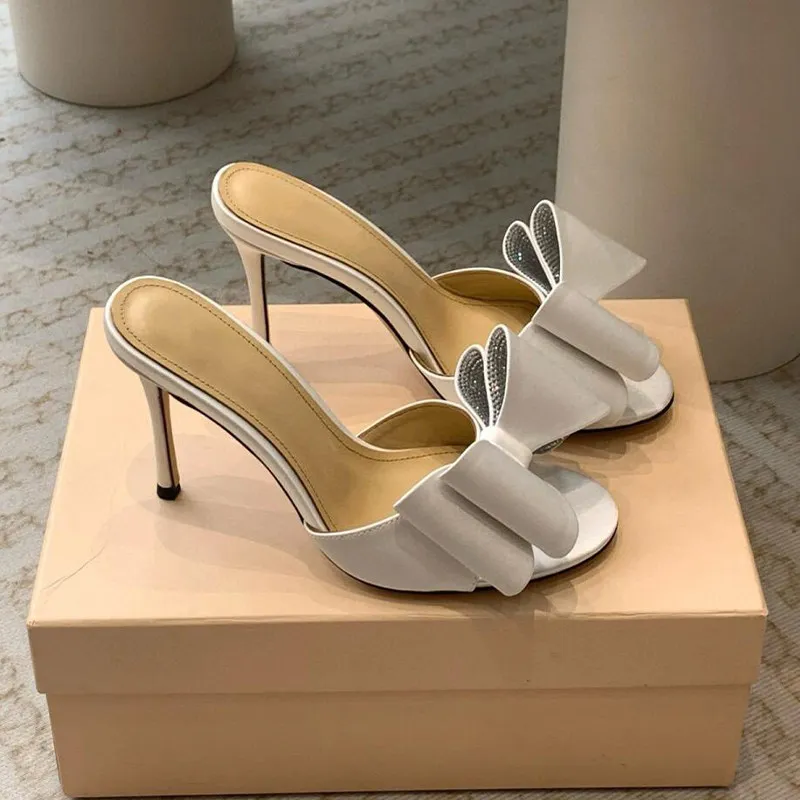 Rhinestone Bow Outside Wearing Cool Slippers Women's Summer New One-word with Round Head Open-toed Stiletto Women's Slippers
