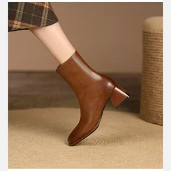 2022 Autumn and Winter New Fashion Square Head Retro High Thick Heel Side Zipper Skinny Short Boots Women's All-match Nude Boots