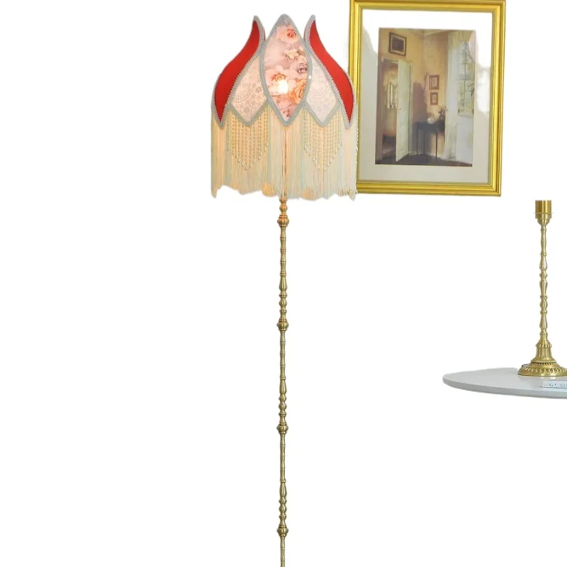 

Western style vintage pearl fringed retro floor lamp, French American style living room bedroom study