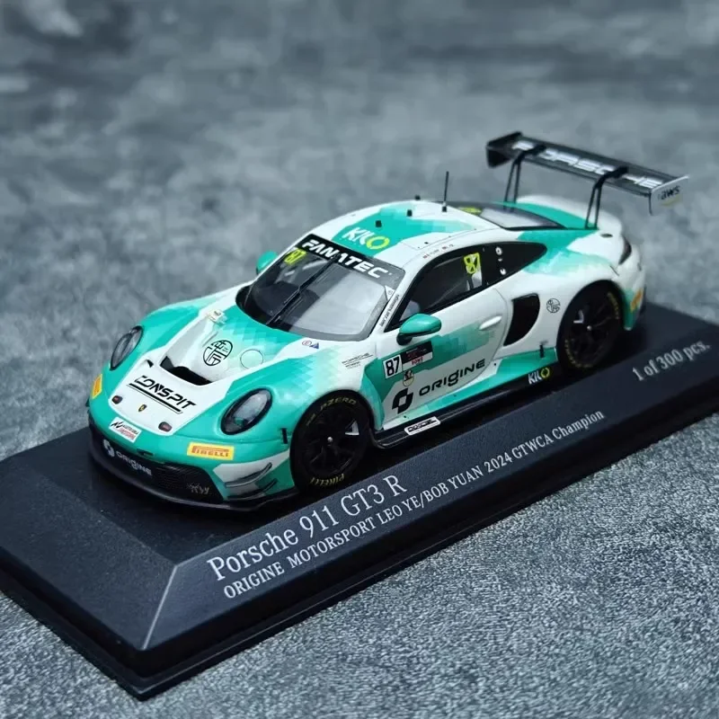 KILOworks-Modèle de voiture en alliage pour garçons, Porsche 911GT3R, Force Racing Team 1/18, Simulation Room Display, Car Collection Gift, 1/43