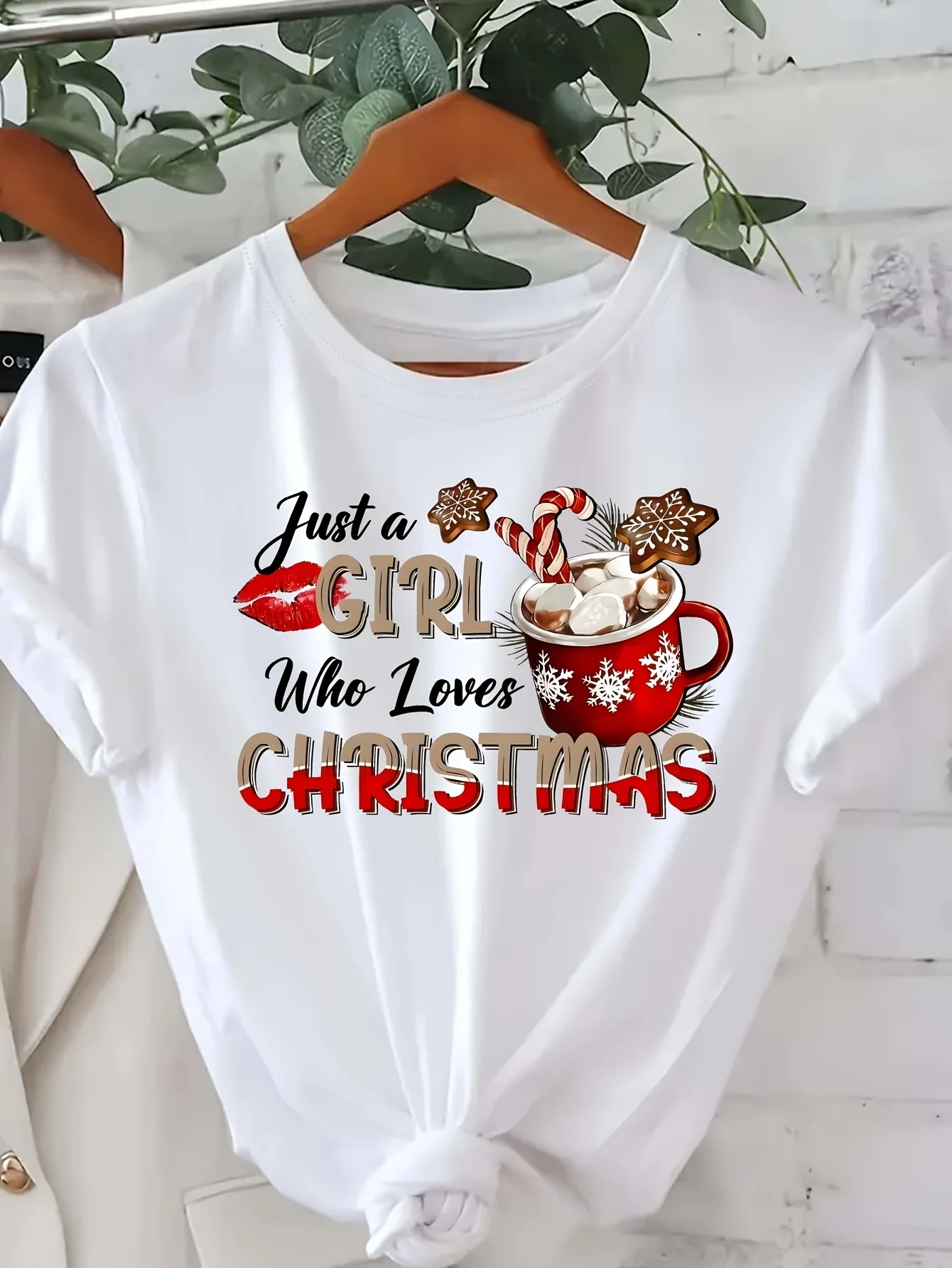

Christmas T-Shirt for Women - Casual Crew Neck Top with Slight Stretch, Graphic Tee, All-Season Knit Fabric Short Sleeve Shirt