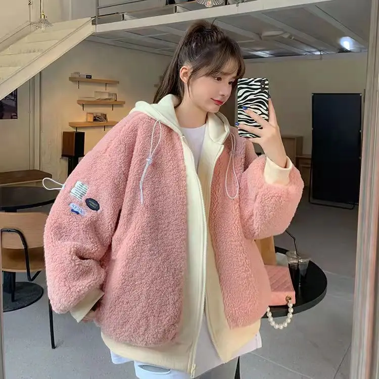 Color Matching Fake Two Piece Plush Thickened Women\'s Jacket 2023 Winter Loose Fashion Hooded Lamb Plush Jacket Women\'s Jacket