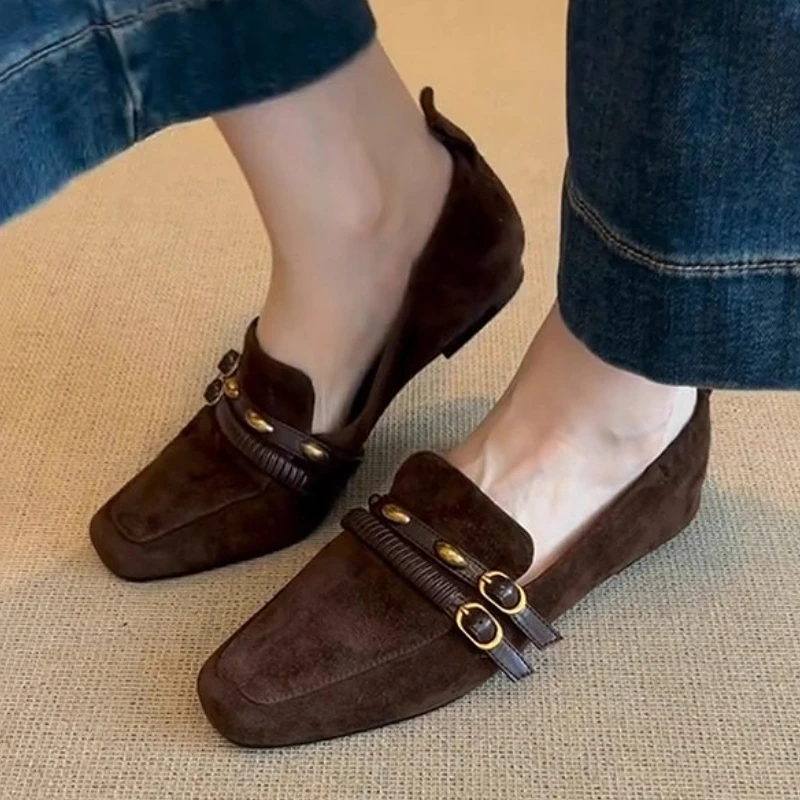 

Metal Decoration Retro Loafers Women Suede Belt Buckle Square Toe Casual Shoes Comfort British Style Brand Flat Shoes Women
