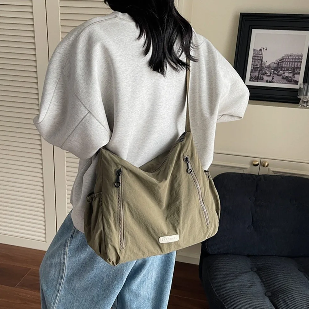 

Шикарная нейлоновая сумка-мессенджер большой емкости, повседневная водонепроницаемая квадратная сумка через плечо, сумка-тоут в корейском стиле на одно плечо, уличная сумка