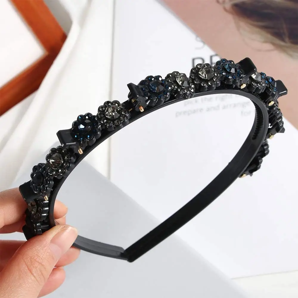 Antislip Fixed Broken hair artifact Flower Rhinestone Black Braided Hair Clip Styling Tool Weave Head Hoop Toothed Clip