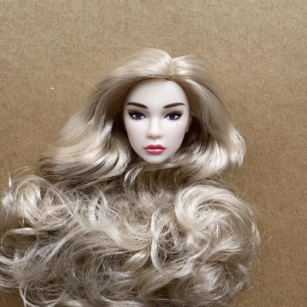 1/6 Maßstab Modellpuppenköpfe mit Maulwurfdetail, mehrfarbige Haaroptionen, braune, weiße, beige Hauttöne für Puppenbau-Sammlerstücke – Detail 28