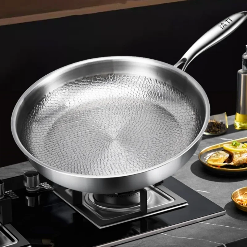 

German Pure Titanium Skillet Without Coating Non-stick Household High-end Hammer Pattern Titanium Pan Thicken Steak Frying Pan