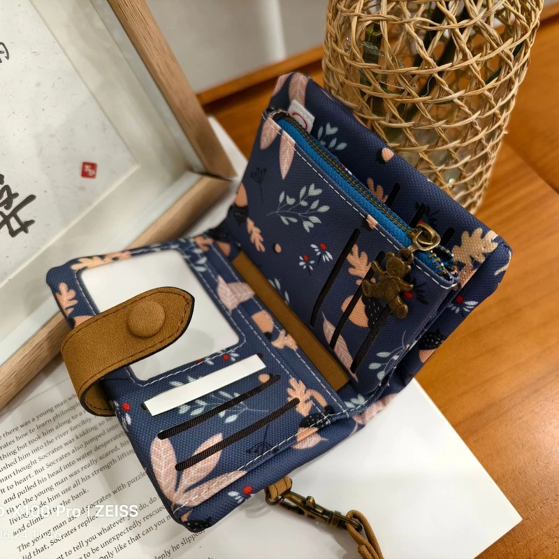 Dompet pendek wanita lucu dengan kancing ritsleting, bahan kulit PU, dompet koin berkapasitas besar, tas uang dengan cetakan frosted, tempat kartu identitas, dompet wanita lucu