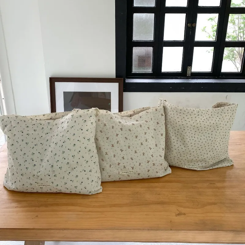 

Floral Print Canvas Tote Bag - Gentle Aesthetic Shoulder Purse Versatile Two-Side Design for School & Travel