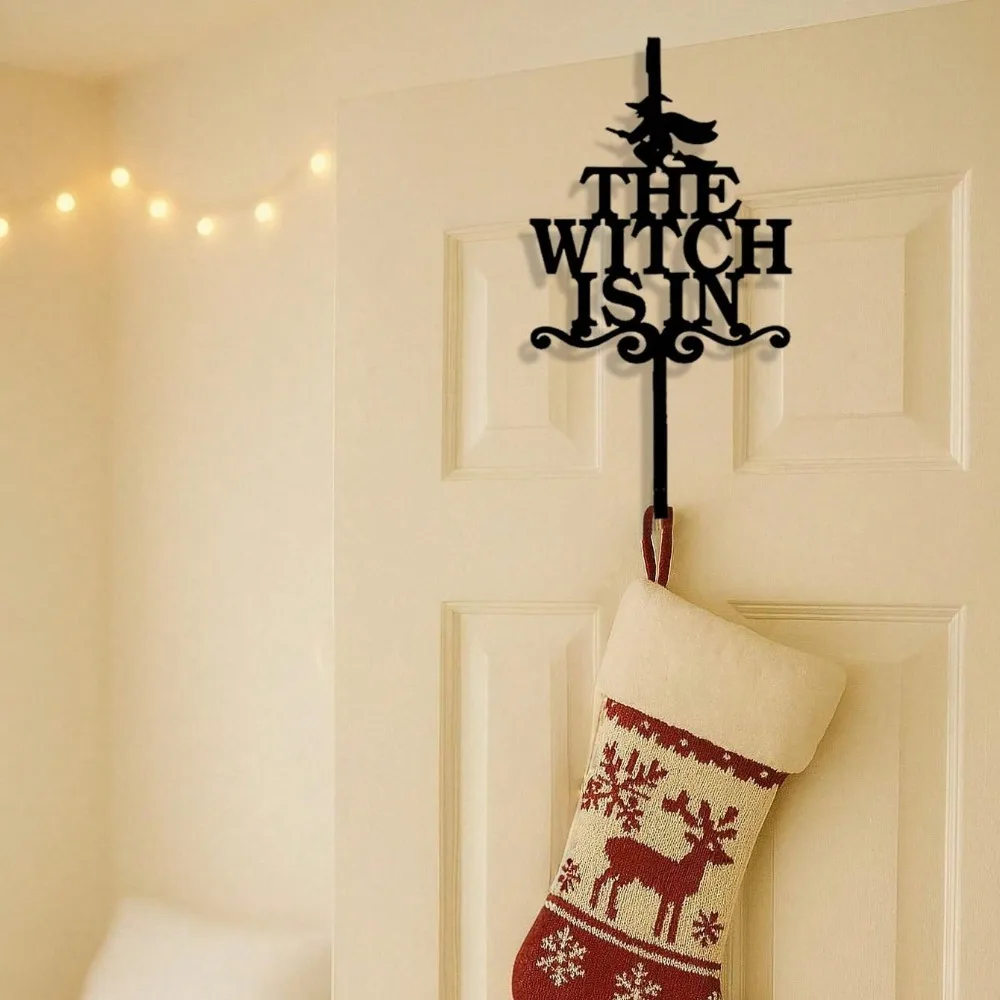 1 unità di grucce per ghirlande "The Witch Is In", design squisito ed elegante con gancio singolo in metallo, perfette per l'esposizione delle ghirlande della porta d'ingresso