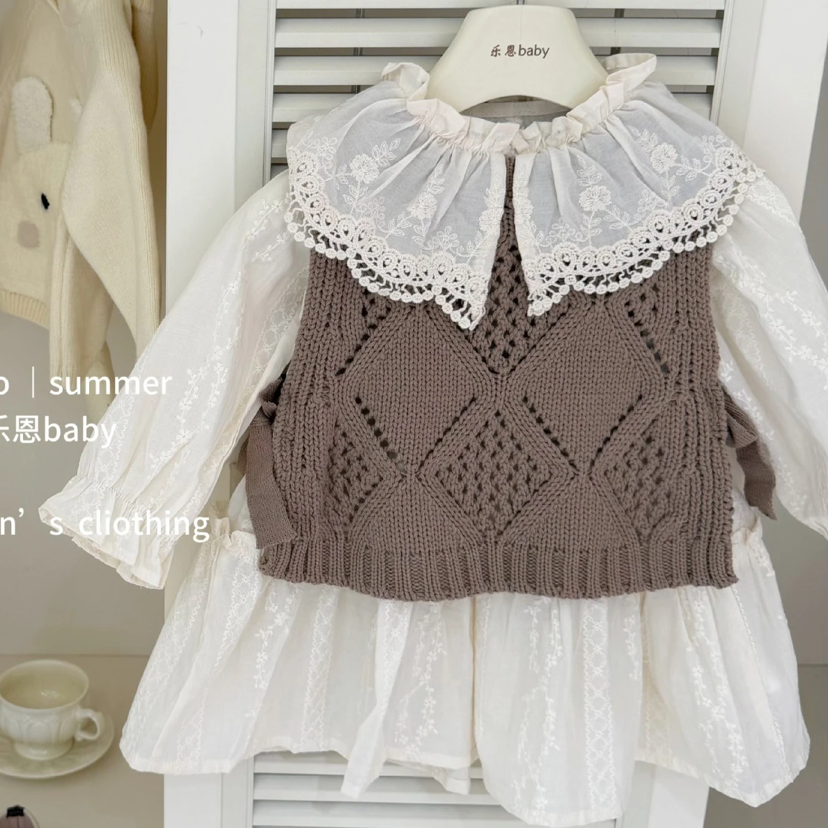 Girls' Suit 2026 Autumn and Winter New Children's Clothing Korean Style Girl Baby Hollow Knit Vest Lace Dress Two-piece Set