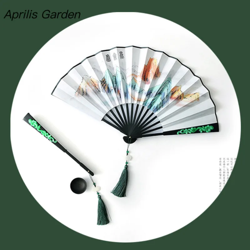 Folding Fan Knife: Is This Elegant Chinese Decorative Fan Really a Functional Blade or Just a Prop?