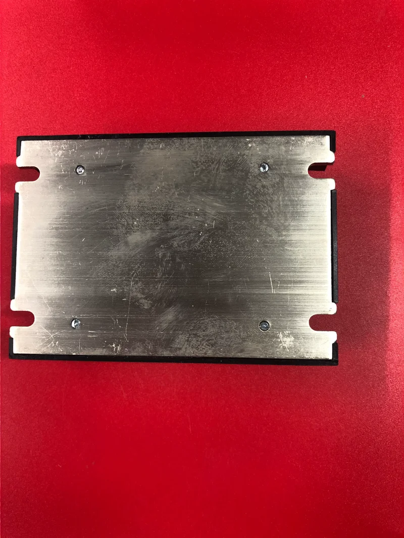 2025 D53TP25D-10 مزيفة من CRYDOM عشوائي DC ثلاث مراحل مرحل الحالة الصلبة 25A ممتاز #4