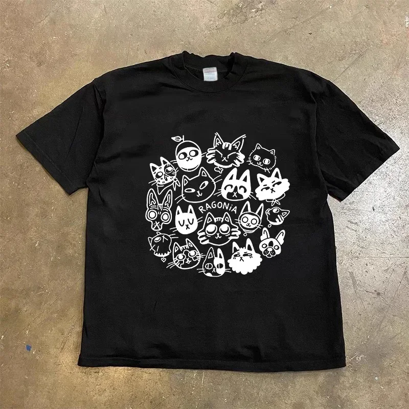2026 Harajuku ريترو لطيف القط تي شيرت مطبوع جديد الهيب هوب Kawaii حجم كبير تي شيرت الرجال والنساء قصيرة الأكمام
