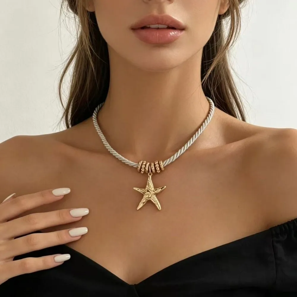 Elegant Heart-Shaped Starfish Pendant Necklace Golden Sun Design Clavicle Chain Trendy Minimalist Braided Thick Rope Choker Work