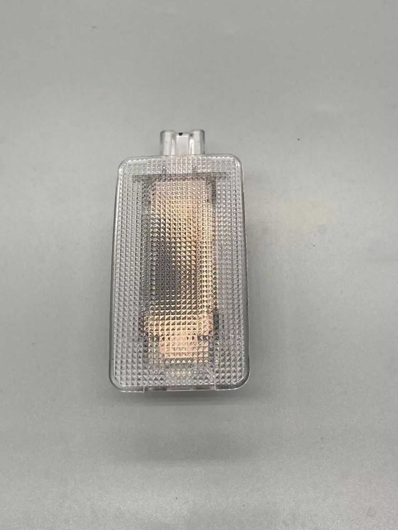 1pc For NISSAN TIIDA LIVINA Geniss Sylphy Venucia BLUEBIRD SUNNY X-TRAIL Qashqai TEANA March Trunk light