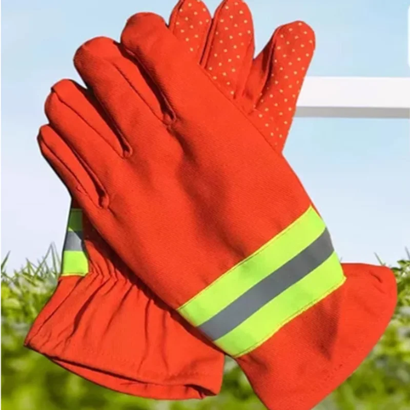 Fire retardant gloves, high-temperature resistant gloves for firefighters, reflective tape, heat-resistant rescue gloves