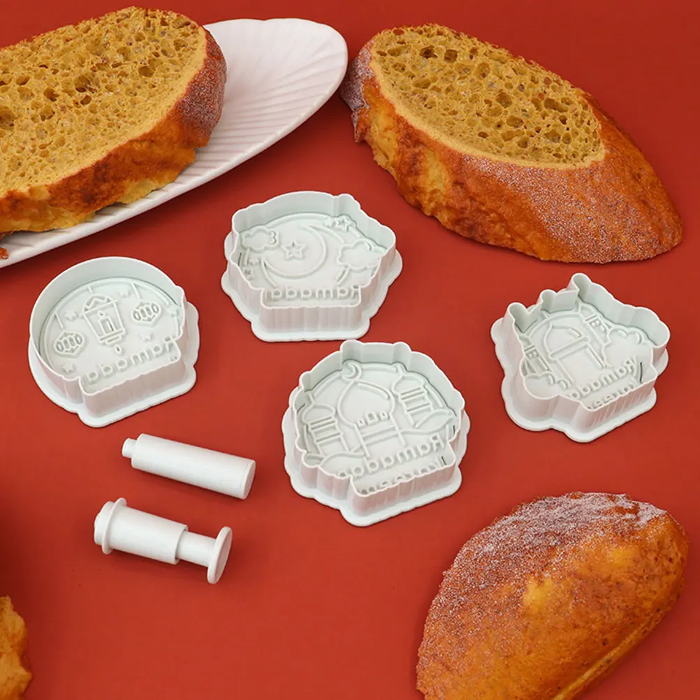 

4Pcs Cookie Mold Reusable ABS Baking Tool Festival Dessert Making Molds Cartoon Chocolate Biscuit Stamps