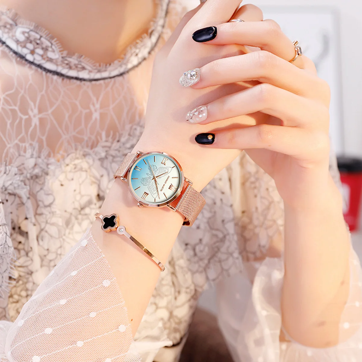 هانا مارتن العلامة التجارية ساعة نسائية أصلية ثلاثية الأبعاد ارتفع الذهب 36 مللي متر شبكة من الاستانلس استيل حزام مع حركة الكوارتز اليابانية ساعات نسائية