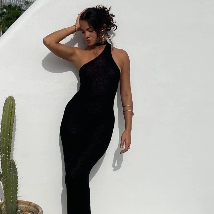 

【New style】2026 new summer sexy seaside vacation solid color shoulder bag hip slim long dress for women