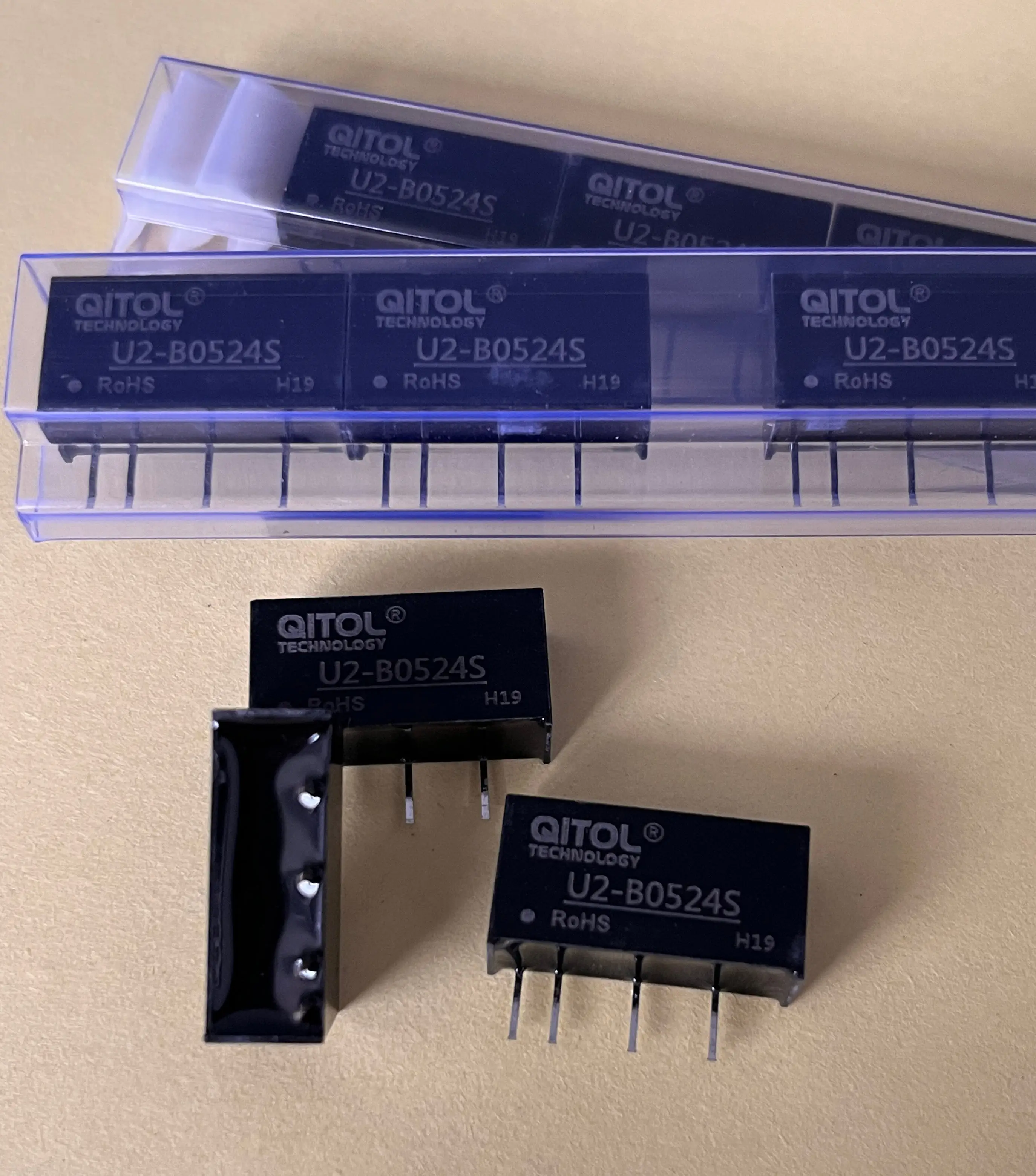2W U2-B0524S B0524S-2WR3 DC-DC Power Converter Switching Supply Step-Down Active Components for Electronic Devices Isolated