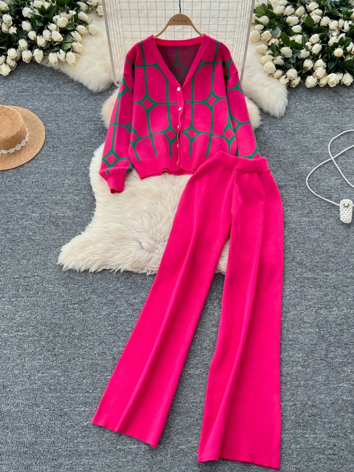 Fashionable two-piece women's fashion versatile long-sleeved printed knit cardigan wide-legged pants sweater set