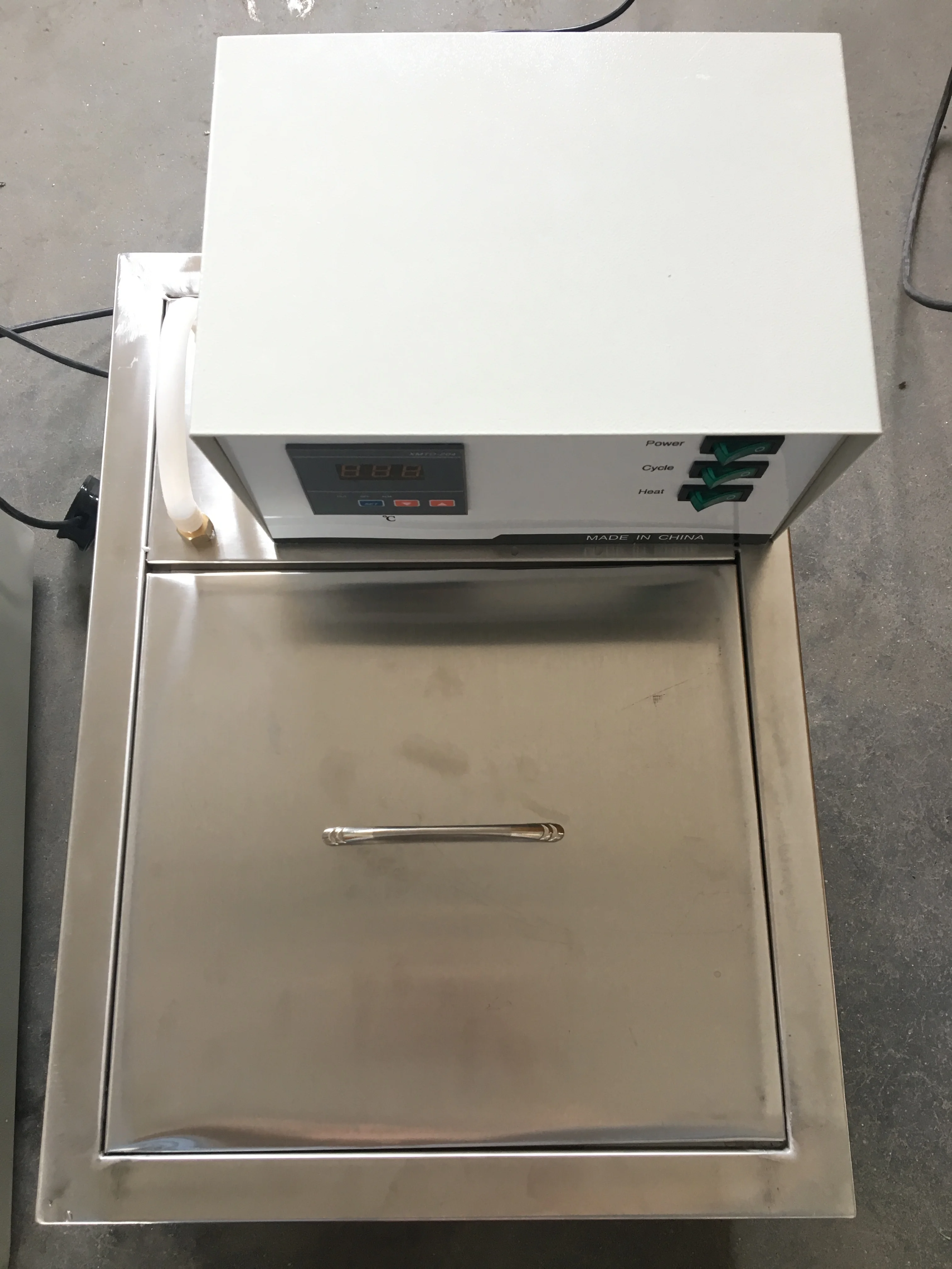 HH-601 Thermostatic Digital Circulating Laboratory Water Bath