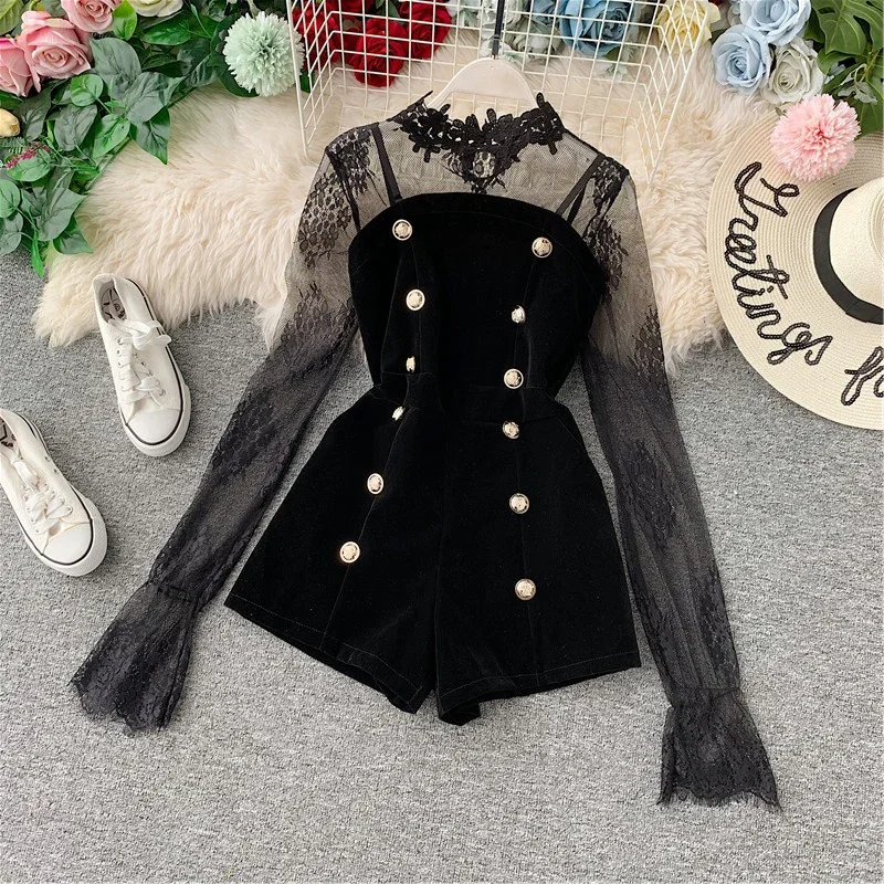 

Two Piece Outfits Lace Tulle Pullover Flare Sleeve Shorts Gold Velvet Button Black Sets 2023 Fashion Clothes Female Pants Set