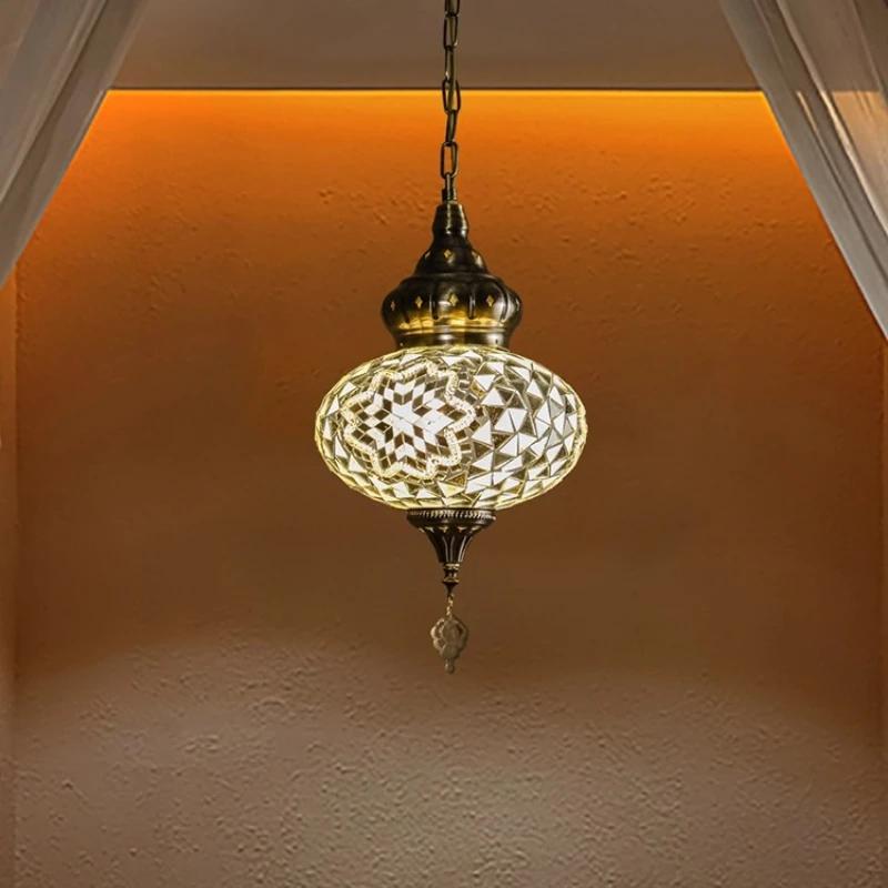 Lampade a sospensione in ferro retrò tailandese LED E27 Lustro dorato Lampade a sospensione del sud-est asiatico Soggiorno Camera da letto Ristorante Cucina Cafe