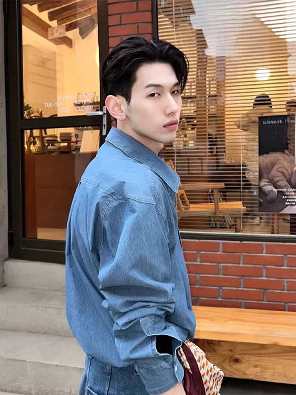 

Men's Denim irt Long Sve Korean Sle Chic Faion Trend Casual Wear Classic Collar Pure Color Loose Fit Teenager Suitable