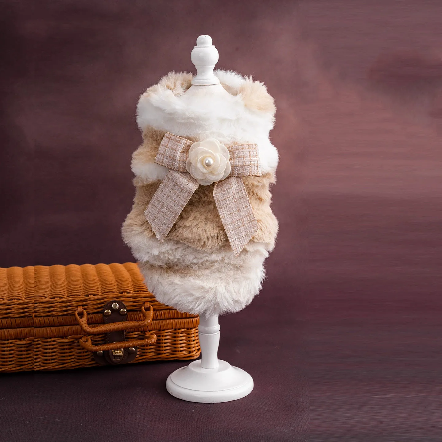 

Warm Eco-Friendly Fur Luxury Style Peony Design Pet Winter Coat Small Dogs Winter Dress