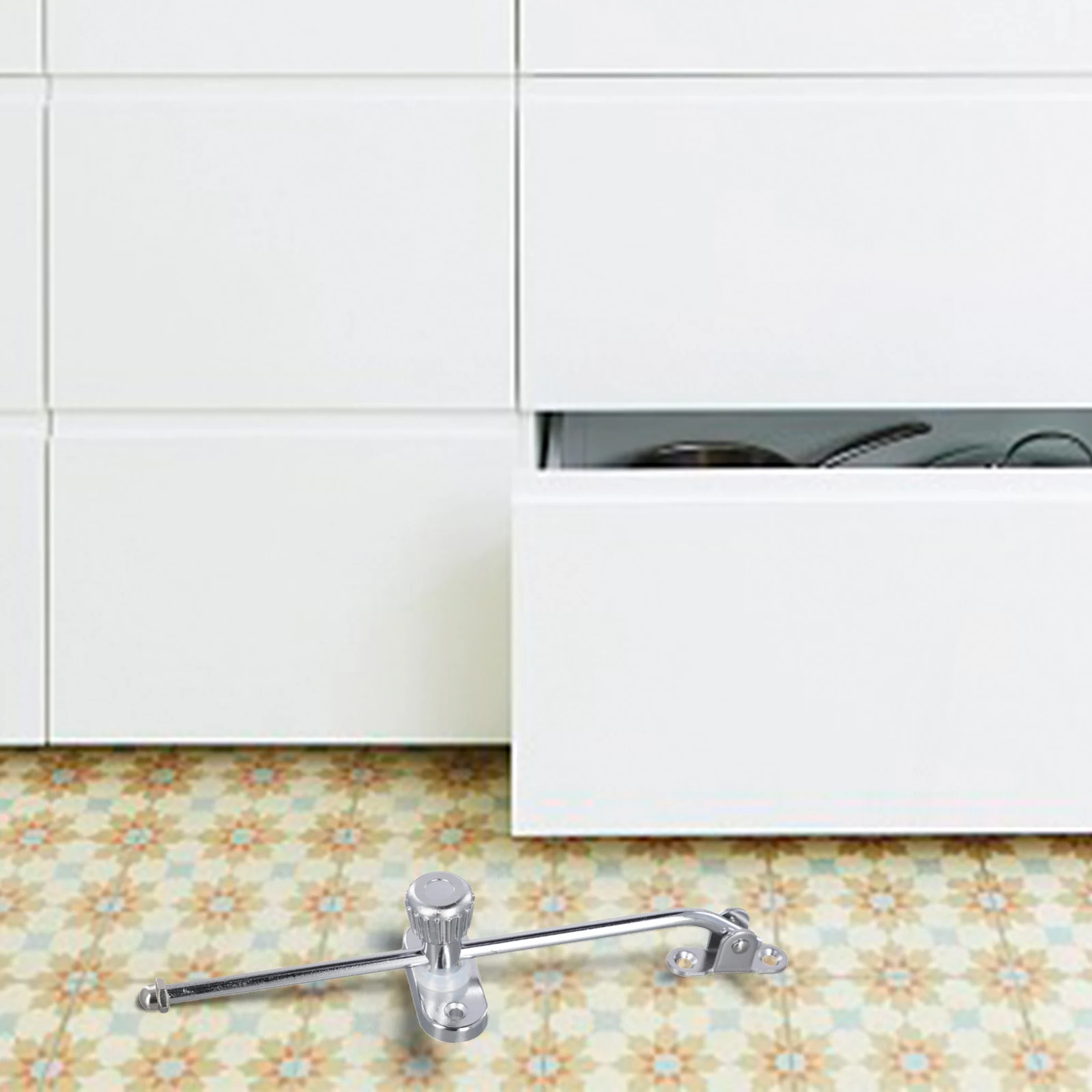 Навесные крышки с помощью практичных конструкций установки обеспечивающих более сильную стабильность при использовании с различными предметами интерьера.