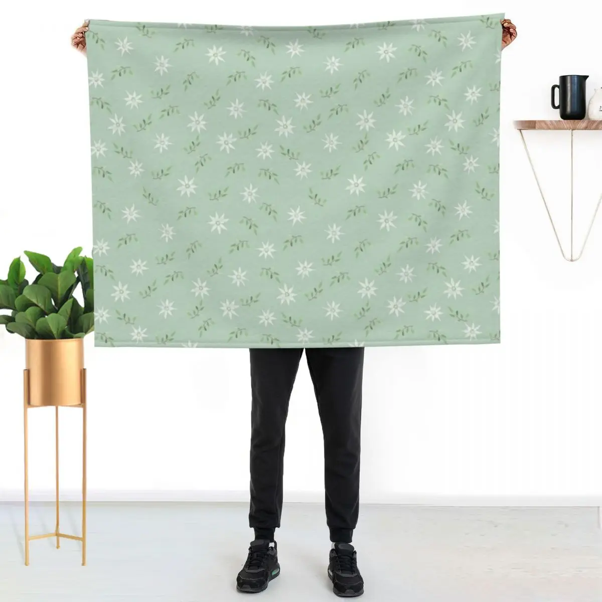 

Flannel flower - Green Throw Blanket Modern Design Soft Blanket for Home Decor