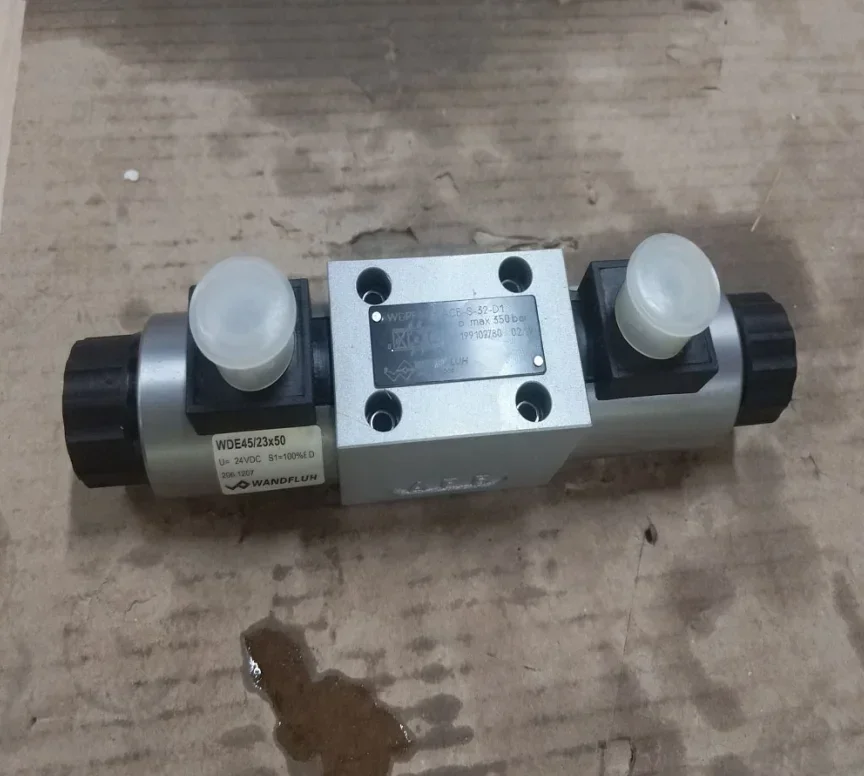 صمامات الملف اللولبي Wandfluh WDMFA06-ACB-G24-M29