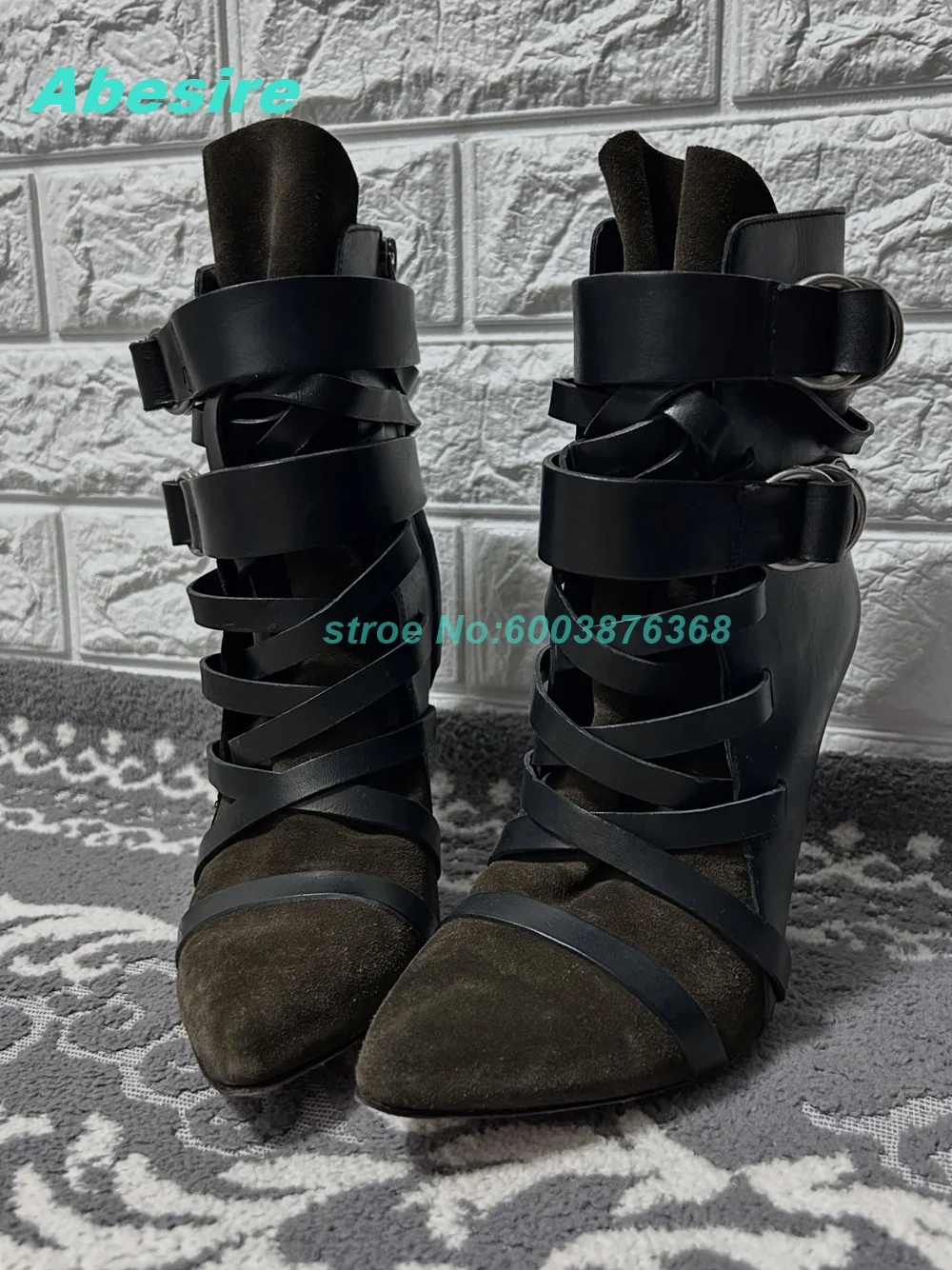 Cross-Tied Patchwork-Knöchelstiefel aus Wildleder mit Reißverschluss, spitze Zehenpartie, Spike-Absätze, Gürtelschnallen, Schuhe für Damen, Retro, prägnante Modeschuhe