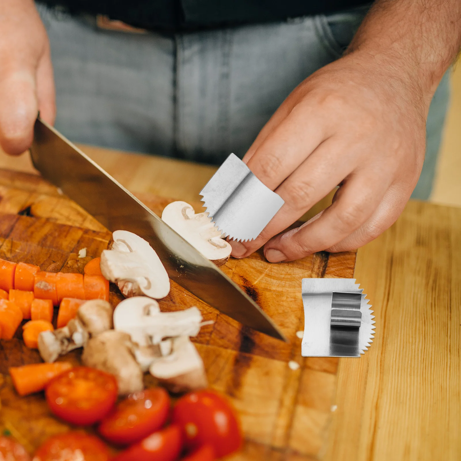 

6Pcs Stainless Steel Kitchen Finger Guards Safety Protector for Vegetable Cutting Meat Chopping Finger Protector
