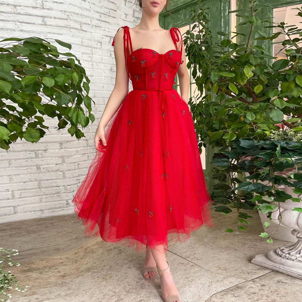 

Spaghetti Strap Tulle Prom Dresses Sweetheart Neck Sleeveless Cherry Party Gowns A-Line Evening Dress Tea Length فساتين السهرة