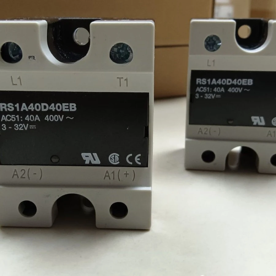 Auto Parts DC Controlled Solid State Relay Module