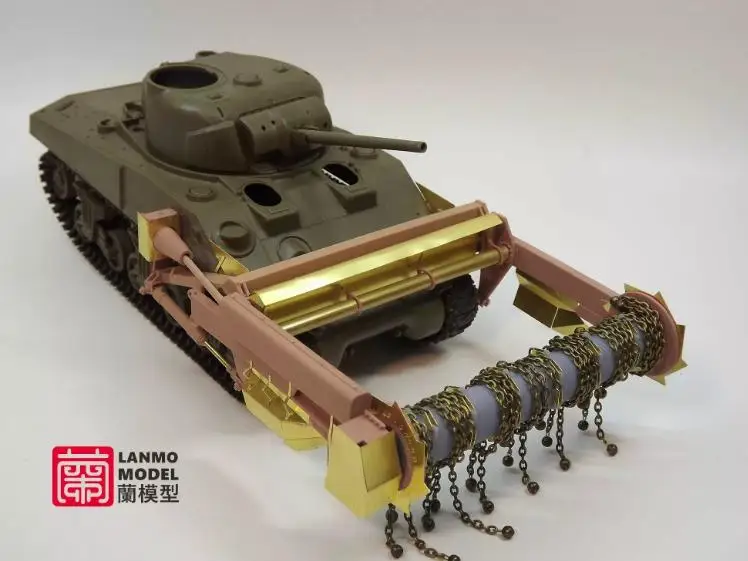 LANMO LM-35003 1/35 Scale Sherman MKⅠ“Crab”- Mine Flail Tank