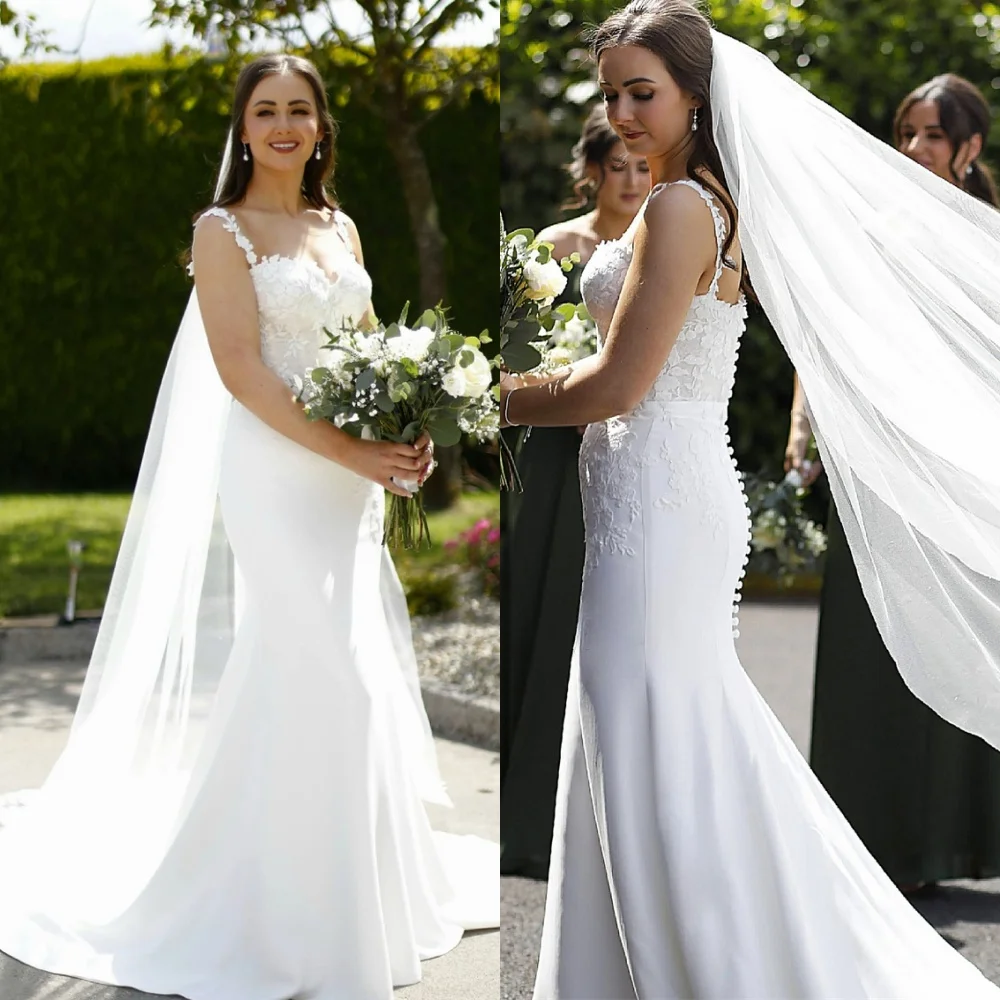 맞춤형 화이트 저지 웨딩 드레스 절묘한 Strapless 스파게티 스트랩 민소매 신부 가운 채플 트레인 백리스 드레스