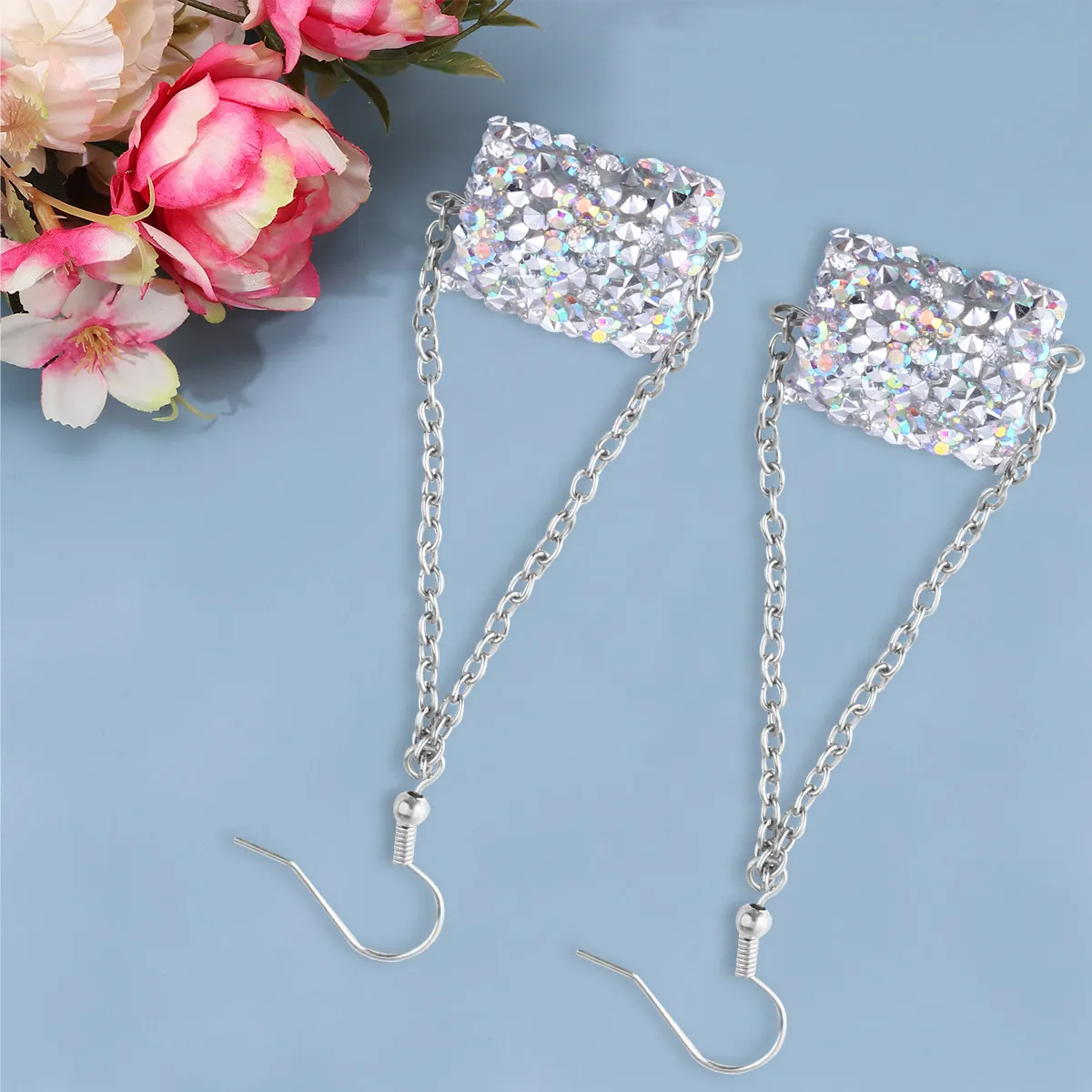 1Pair Fashion Roll Paper Diamond Earrings Silver Ear Studs for Women Stylish Jewelry for Daily Wear Wedding Party Gift