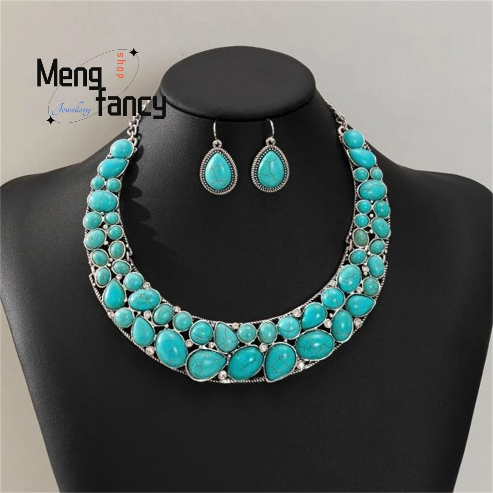 

High-Grade A New Set Of Retro Western Fashion Turquoise Necklaces And Earrings With A Neck, Exaggerating The Western Style