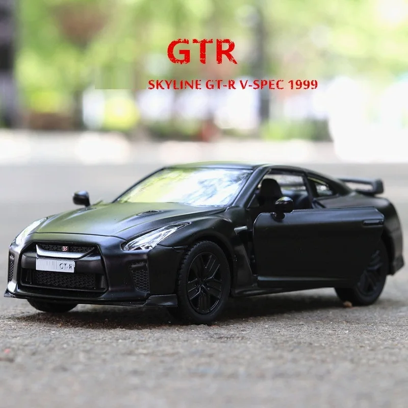 Japanese Supercar GTR R35 Simulation Exquisite Diecasts & Toy Vehicles RMZ city 1:36 Alloy Model Metal Car Gifts For Children